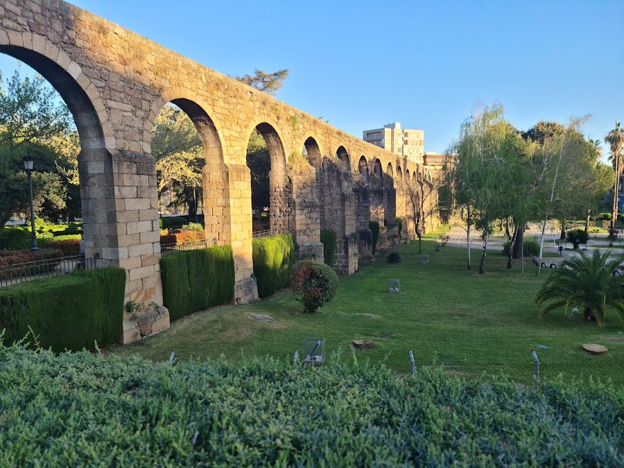 Acueducto de Plasencia (Aguadutu e Prasencia)