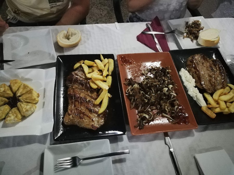 Asador Terraza "El Cine"