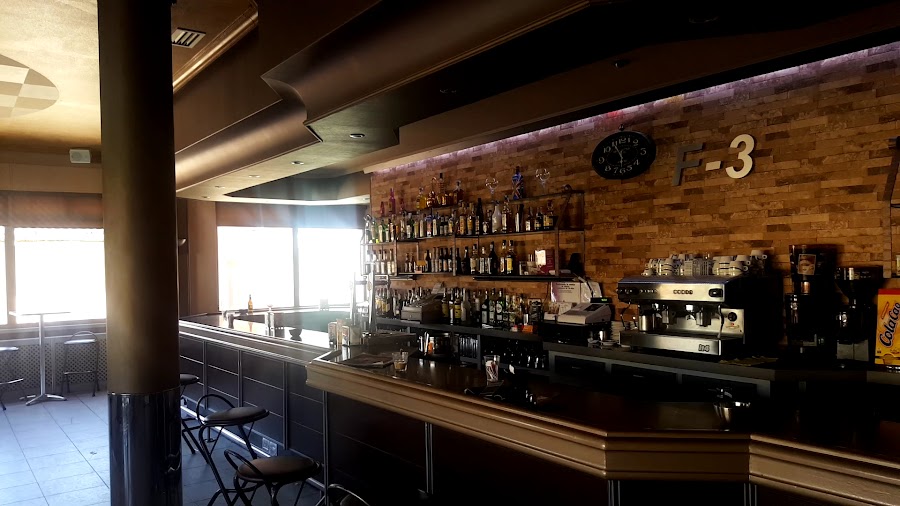 Bar F 3