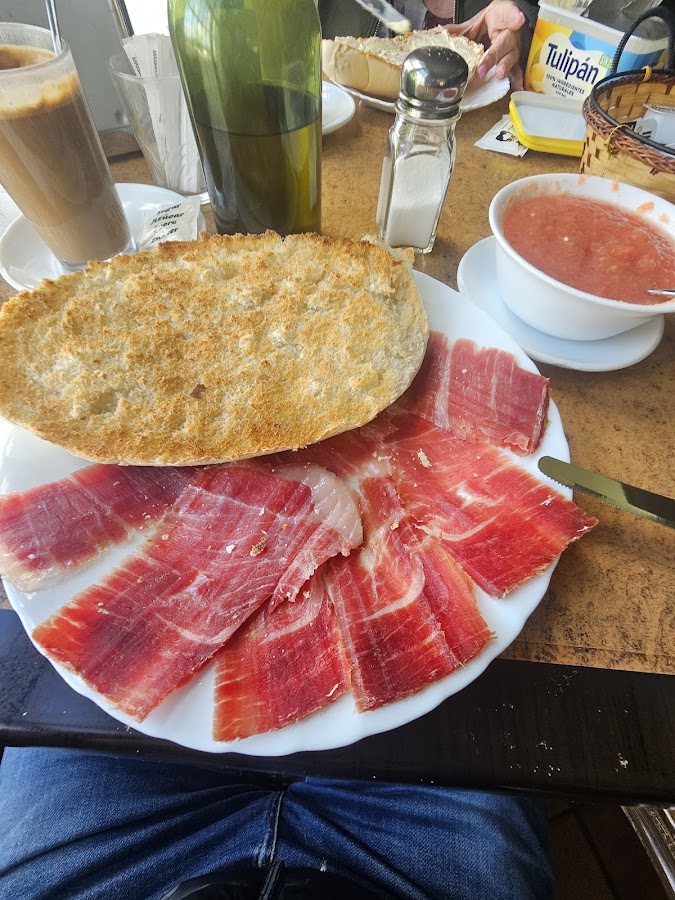 Bar Pámpano