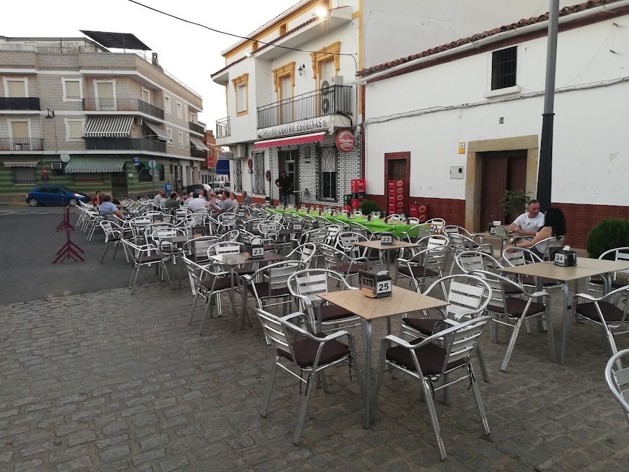 Cafe Bar 4 Esquinas Tapia