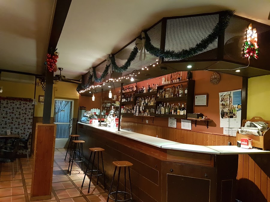 CAFÉ-BAR BB+