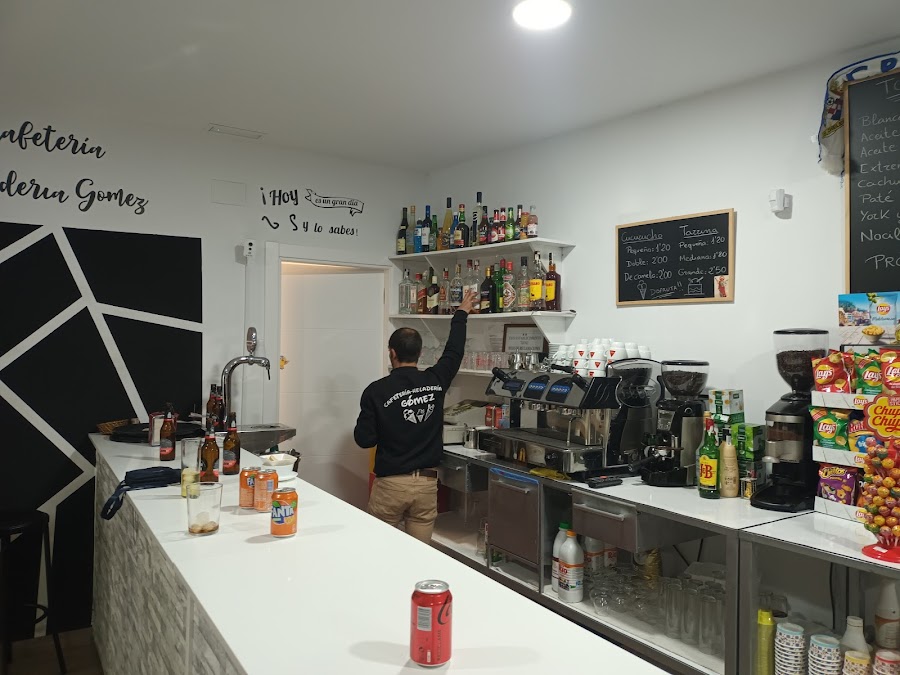 Cafeteria Heladeria Gomez
