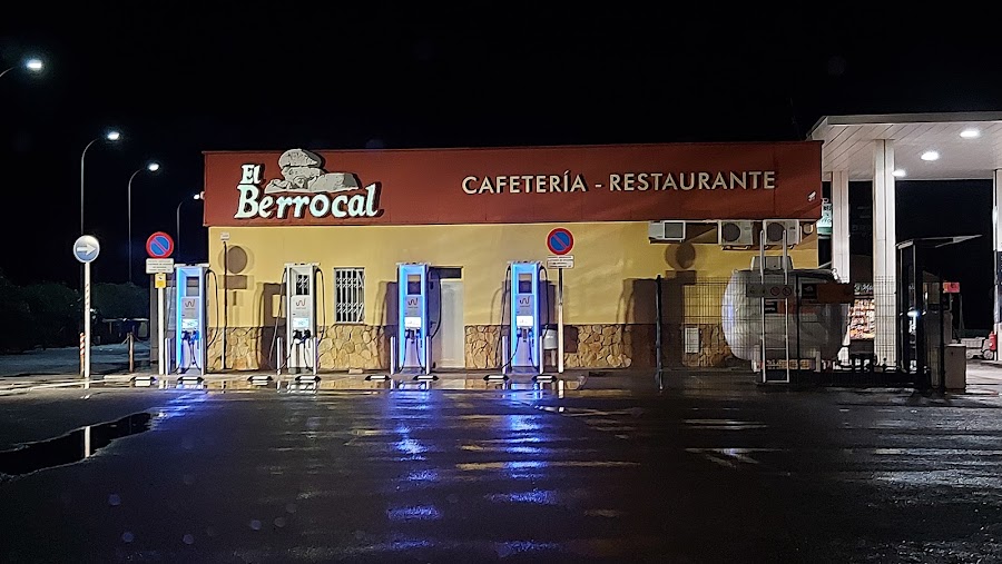 Cafetería Restaurante El Berrocal