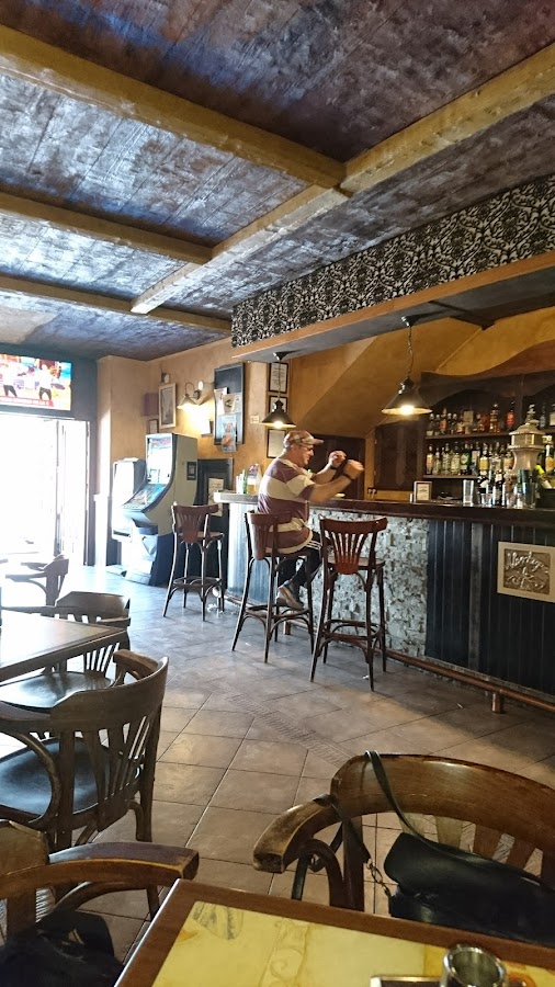 MESON ALAMBIQUE