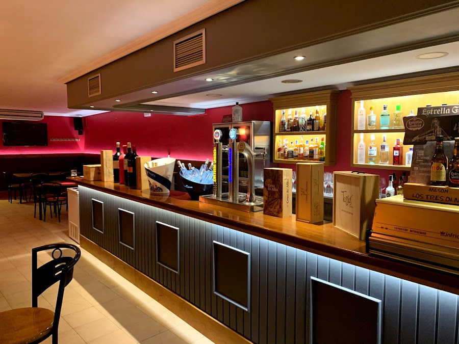Restaurantes en Santibáñez de Valcorba provincia de Valladolid