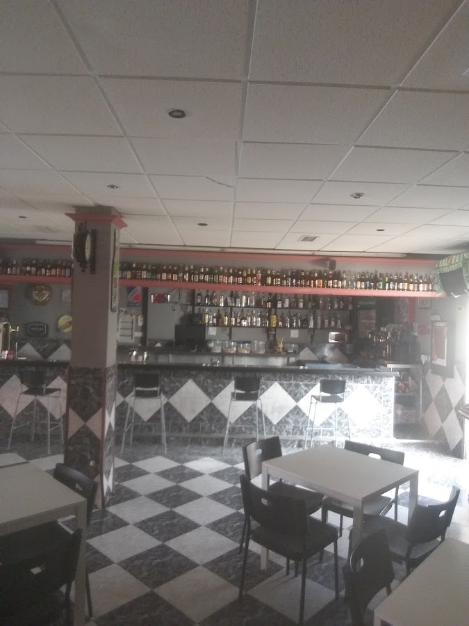 PUB KIKI