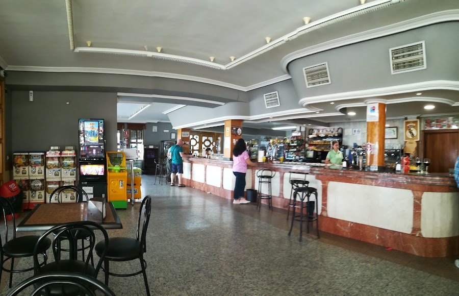 Restaurante Cafetería El Cruce