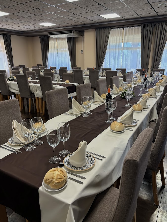 Restaurantes en Carmonita provincia de Badajoz