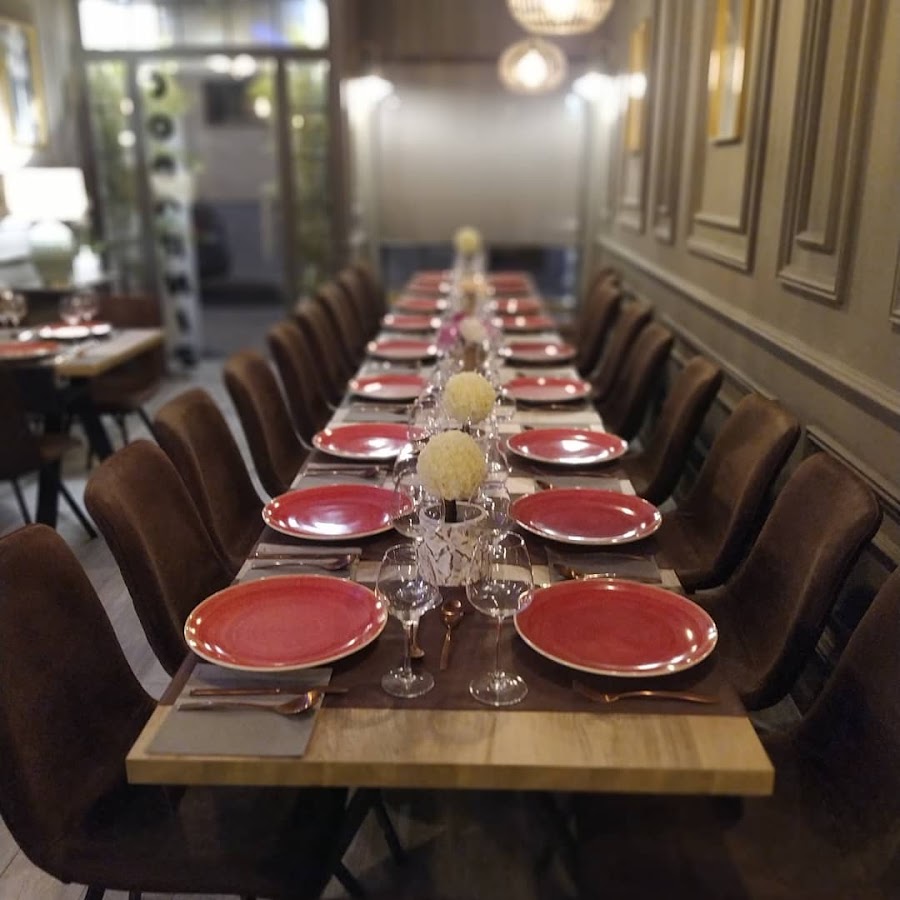 Restaurante La Codorniz del sereno