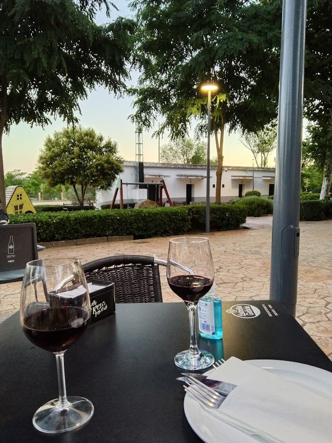 RESTAURANTE LA PISCINA