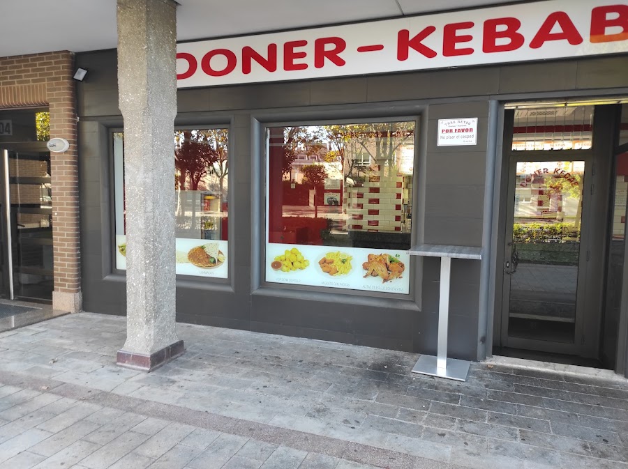 Tres Reyes Doner KEBAB en Covaresa | Valladolid