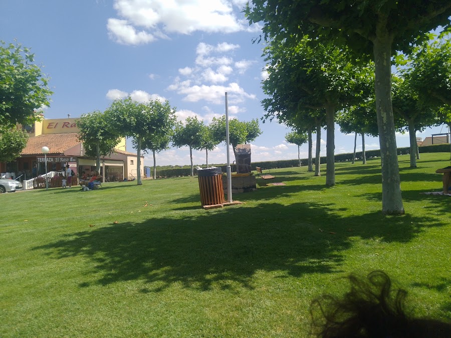 Area de Descanso Vuelta Desde León