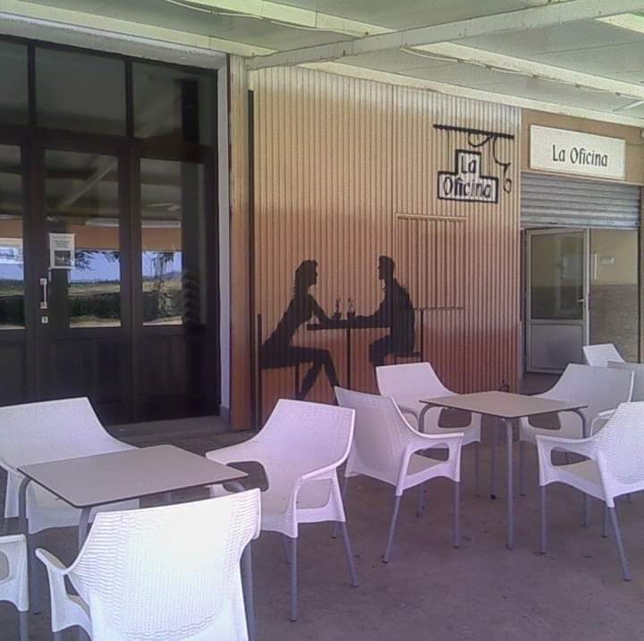 CAFÉ BAR LA OFICINA