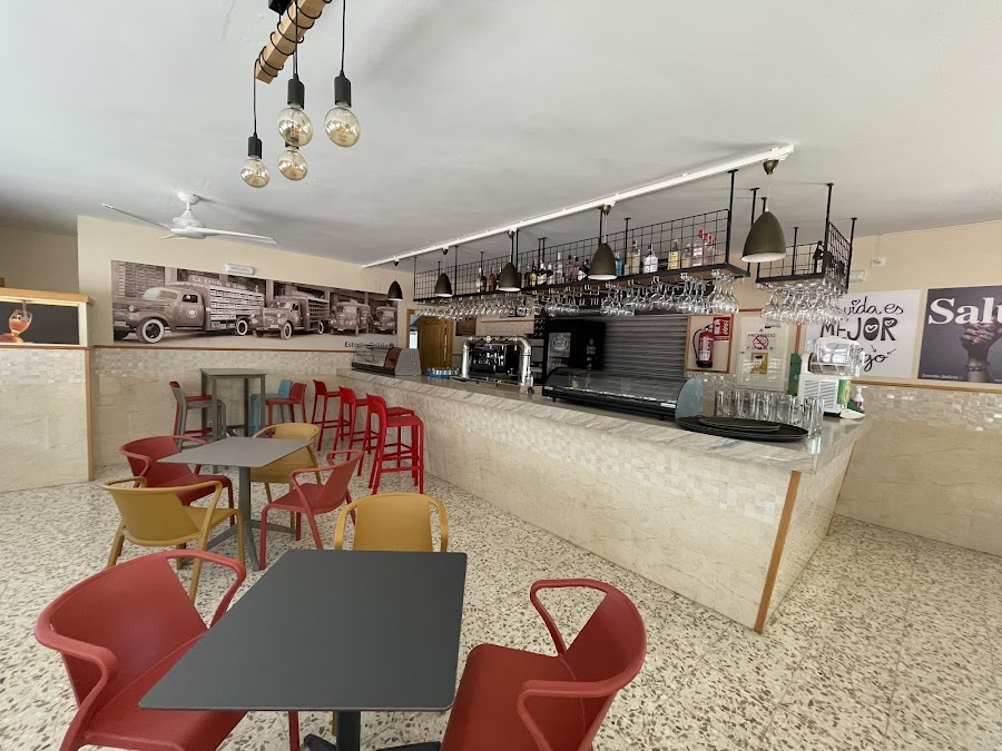 Café Bar La Piscina
