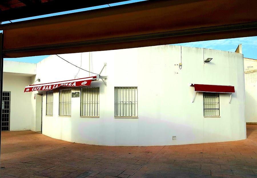 Cafe Bar La Plaza