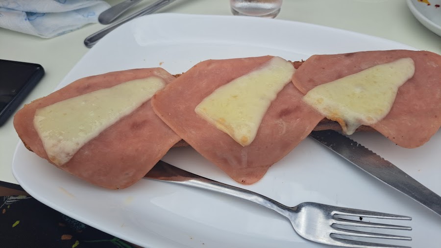 Cafetería MILÁN