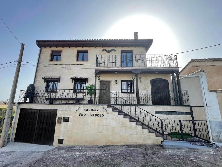 CASA RURAL VALDERADUEY