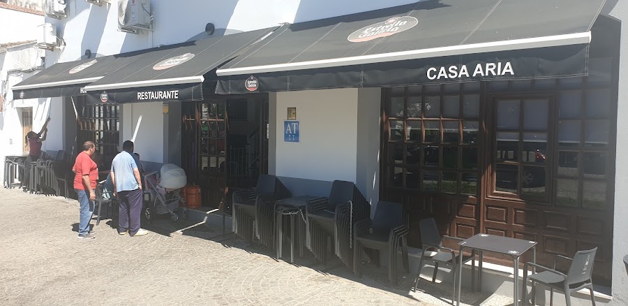 Hostal - Restaurante Casa Aria