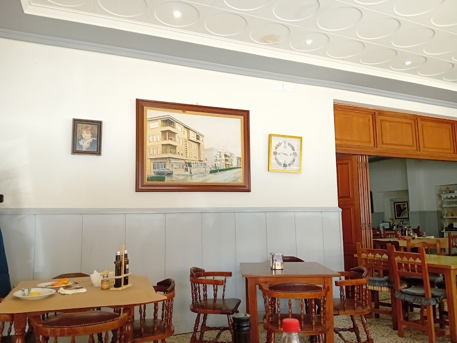 Restaurante- Cafetería Delphos