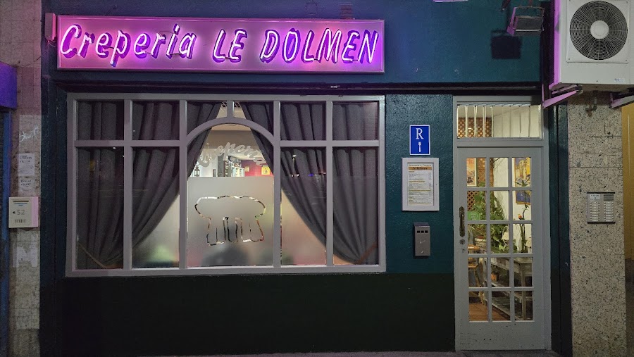 Restaurante Crepería Le Dolmen